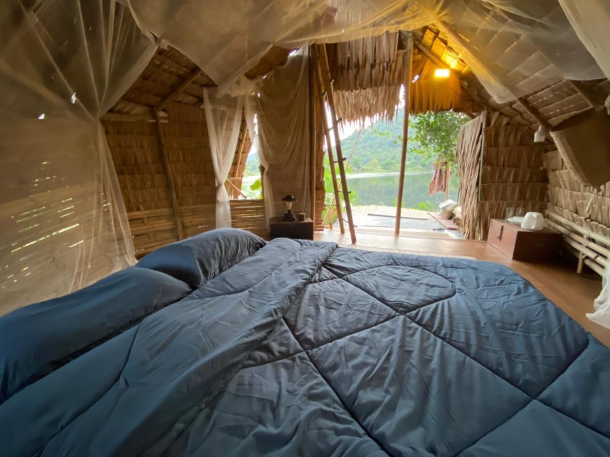 Отель Royal Mountain Hut Ratchaburi Экстерьер фото