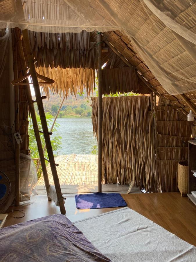 Отель Royal Mountain Hut Ratchaburi Экстерьер фото